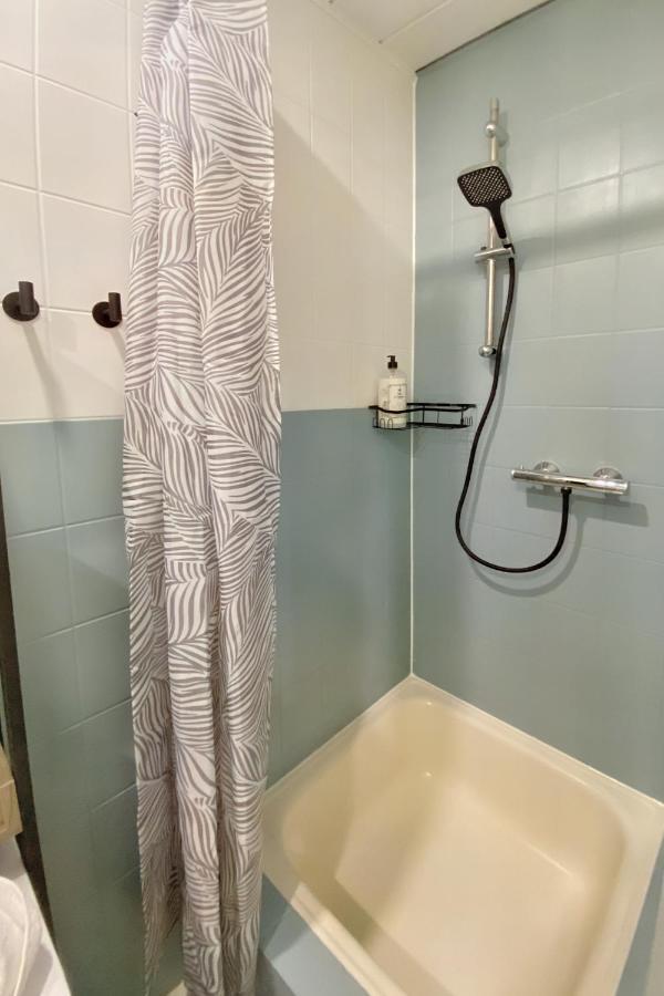 Ruhiges Naturparadies Fuer 4 Mit Kueche Schreibtisch Und Boxbett ヴェター エクステリア 写真